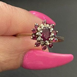 Ladies 14k Yellow Gold Ring w/ Sparkling Rubies & Diamonds GORGEOUS